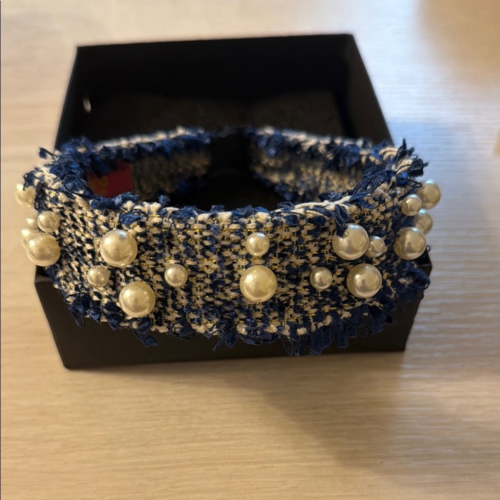 Cara Pearl-Embellished Tweed headband in Navy & Cream